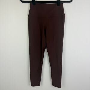 YPB Abercrombie & Fitch Womens studioFLEX 7/8 Length Brown Leggings Small Short